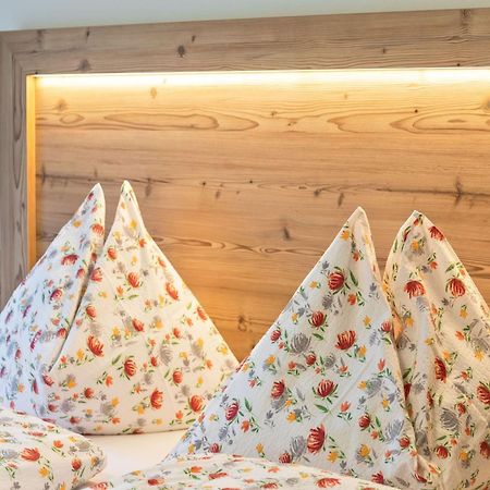 Luxurious Apartment With Sauna In Koenigsleiten Wald im Pinzgau Exterior photo